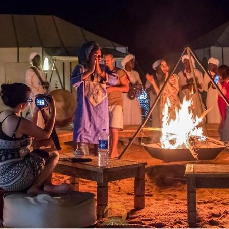 Candy Camp Merzouga Bagian luar foto