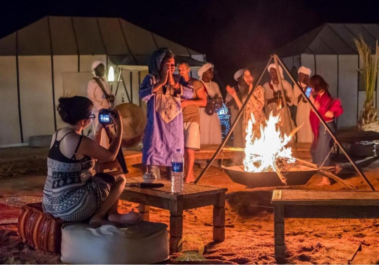 Candy Camp Merzouga Bagian luar foto